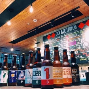 23 Public Craft beer bar 店內裝潢